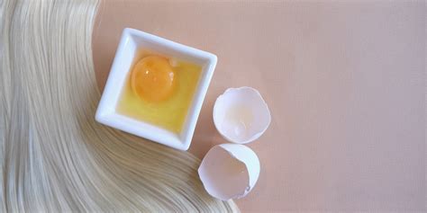 Egg yolk for hair: Benefits and how to use it .